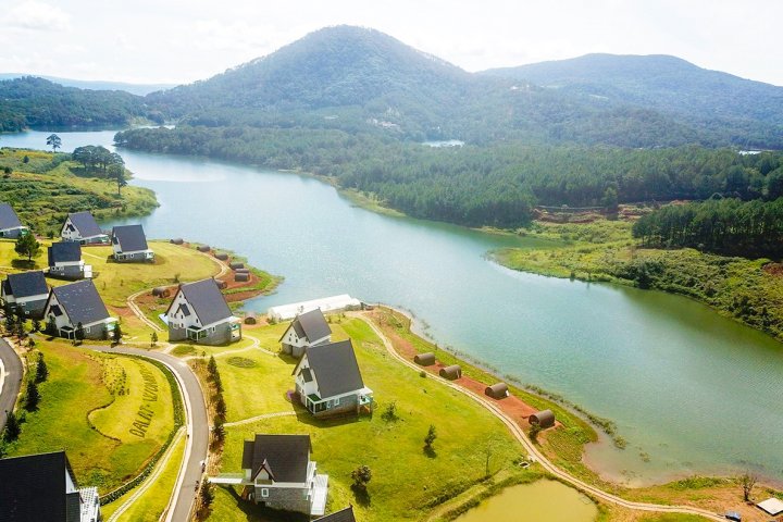 Khám Phá Hồ Tuyền Lâm: Resort & Homestay Đà Lạt View Hồ Đẹp Mê Hồn