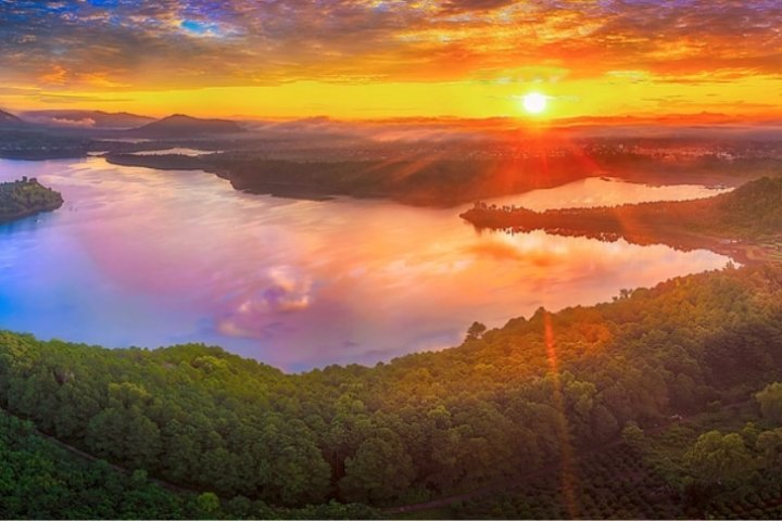 Về Pleiku Ghé Hồ T’Nưng – Nơi “Đôi Mắt Pleiku” Làm Say Lòng Người