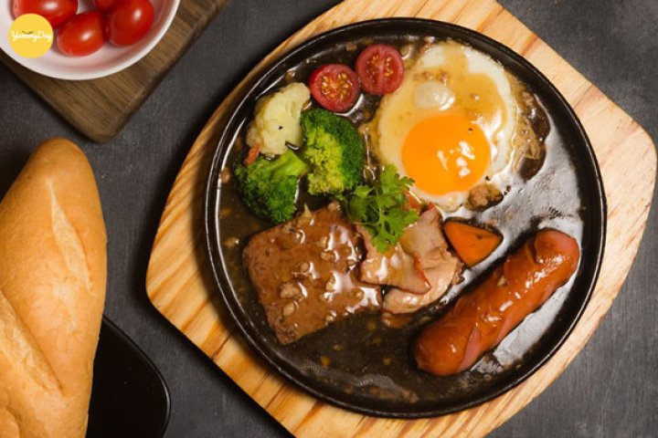 Đà Lạt: Top 5 bánh mì chảo ngon, chất lượng, giá học sinh.