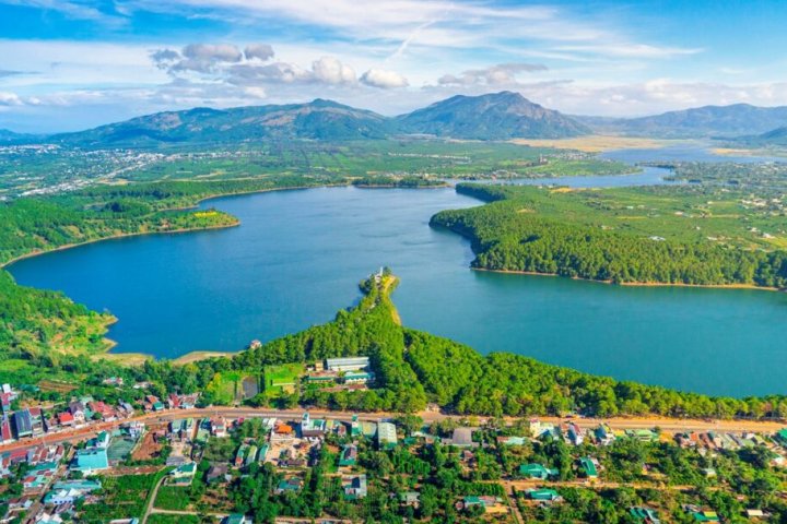 Gia Lai 2026: Hành trình từ đại ngàn hùng vĩ đến biển xanh bất tận