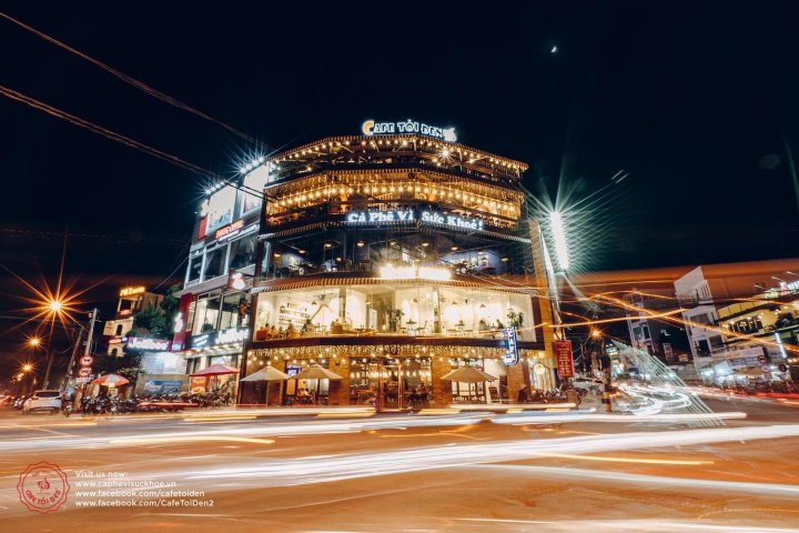 Trải nghiệm Cafe Tỏi Đen Đà Lạt: Hương vị độc đáo, tốt cho sức khỏe.