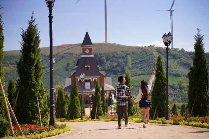 Review Euro Garden Đà Lạt: Vườn châu Âu tuyệt đẹp ngay giữa lòng