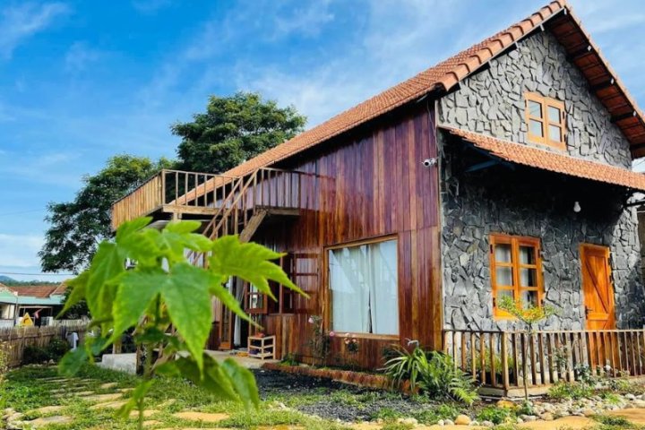 Như Ý Hotel Măng Đen: Trải nghiệm nghỉ dưỡng đẳng cấp giữa núi rừng.