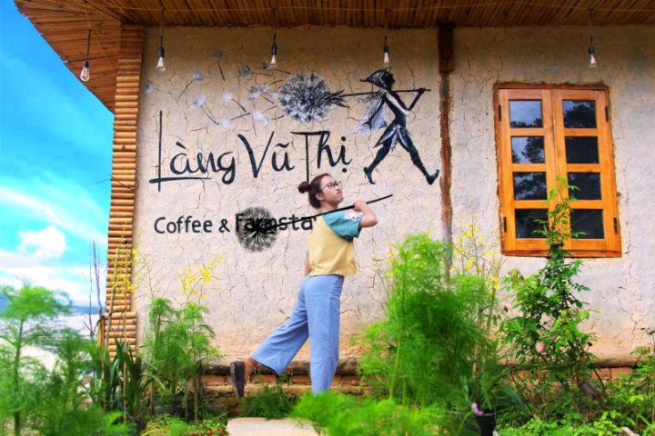 Cafe Làng Vũ Thị Đà Lạt: Nơi giao thoa trữ tình và nghệ thuật