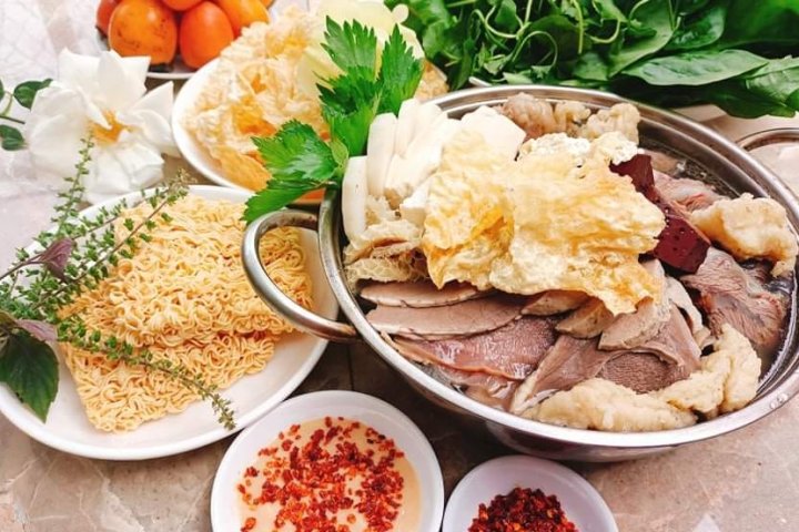 Lẩu bò Đà Lạt: 10 quán ngon trứ danh lâu đời không thể bỏ qua