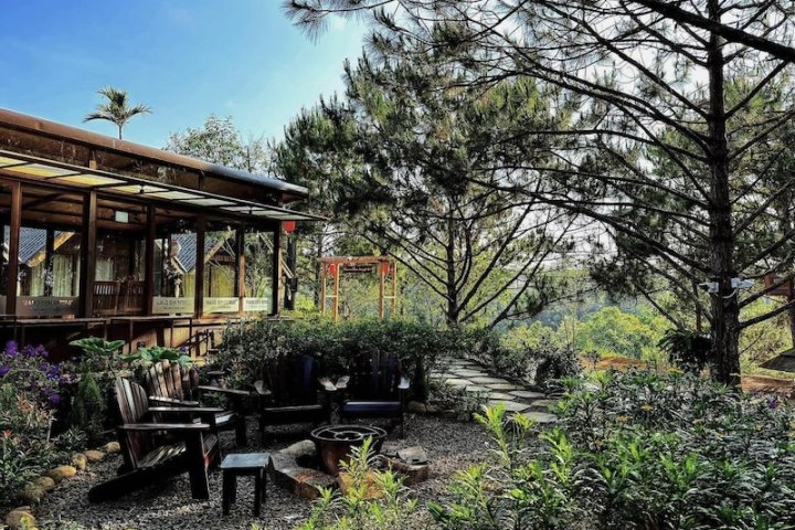 Măng Đen Retreat: Trải Nghiệm Nghỉ Dưỡng Tĩnh Lặng Giữa Thiên Nhiên.