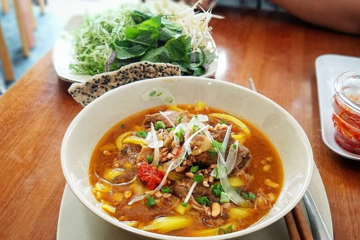 Mì Quảng Đà Lạt: Top 15 Quán Mang Hương Vị Miền Trung