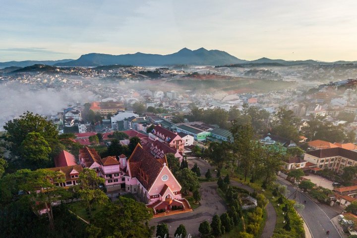 Nhà Thờ Domaine de Marie Đà Lạt - Nét Cổ Kính Giữa Thành Phố Ngàn Hoa