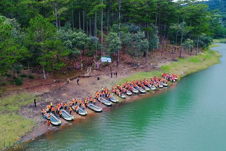 Đà Lạt Teambuilding Hồ Tuyền Lâm: Chèo SUP & Trekking Khám Phá