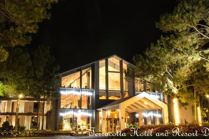 Terracotta Hotel & Resort Đà Lạt 2026: Bảng giá ưu đãi.