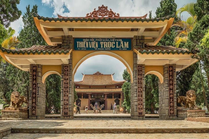 Thiền Viện Trúc Lâm Đà Lạt: Chốn an lạc tâm linh giữa đại ngàn