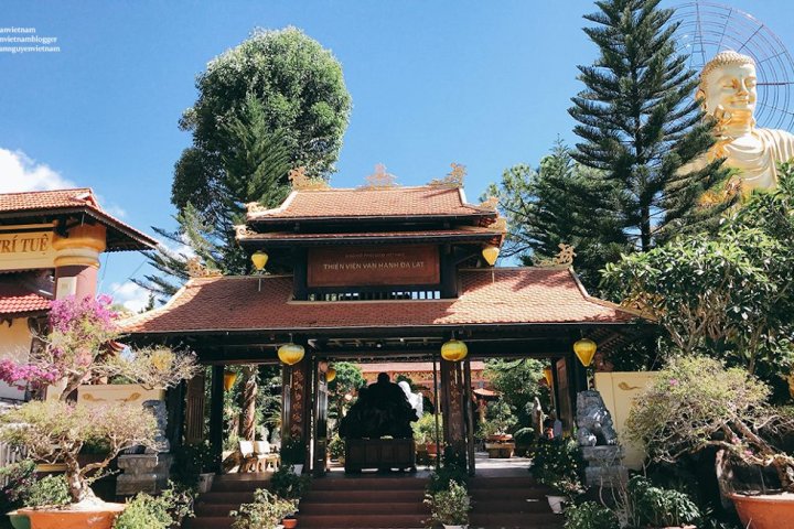 Thiền Viện Vạn Hạnh: Ốc đảo thanh tịnh giữa lòng Đà Lạt mộng mơ