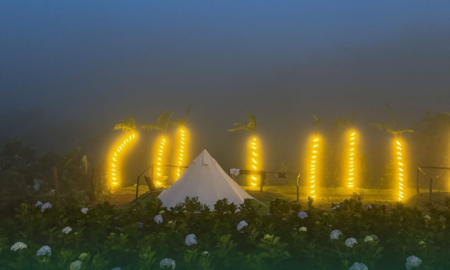 Việt Úc Flower Garden Măng Đen