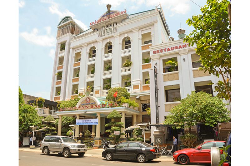 Khách sạn Bạch Mã