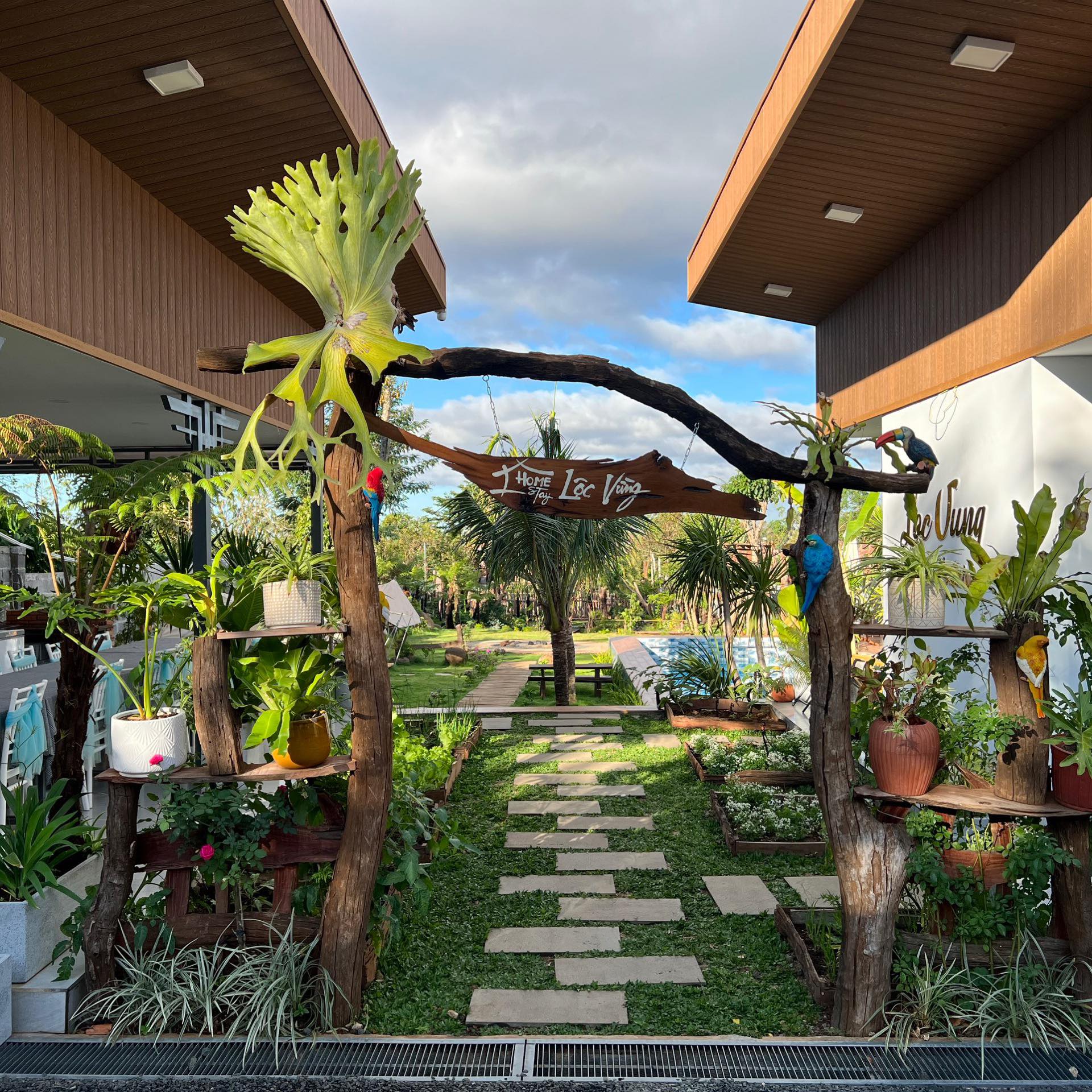 Lộc Vừng Homestay