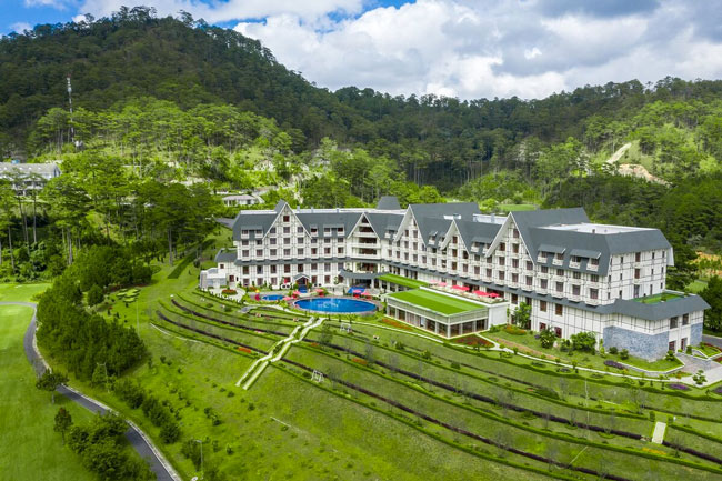 Swiss Belresort Tuyền Lâm