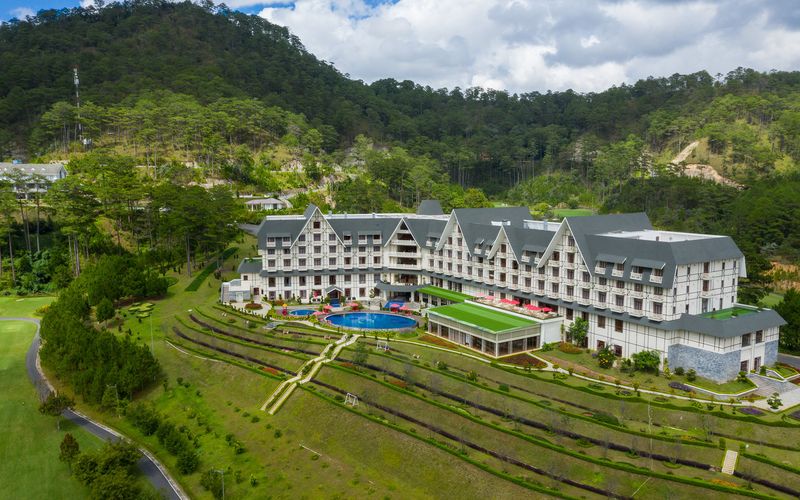 Swiss Belresort Tuyền Lâm