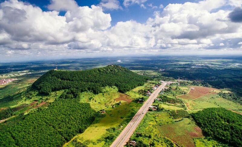 Núi Hàm Rồng Gia Lai