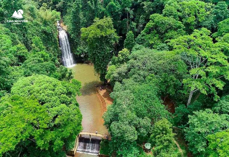 Nét đẹp hoang sơ, hùng vĩ của vùng đất Măng Đen