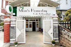 Mom's Homestay