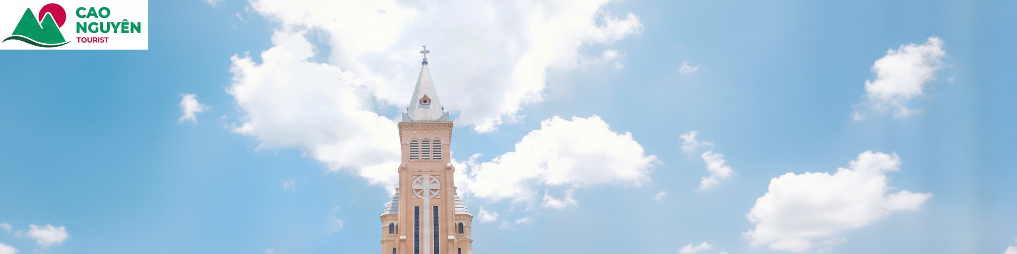 Nhà thờ Con Gà Đà Lạt phong cách Roman