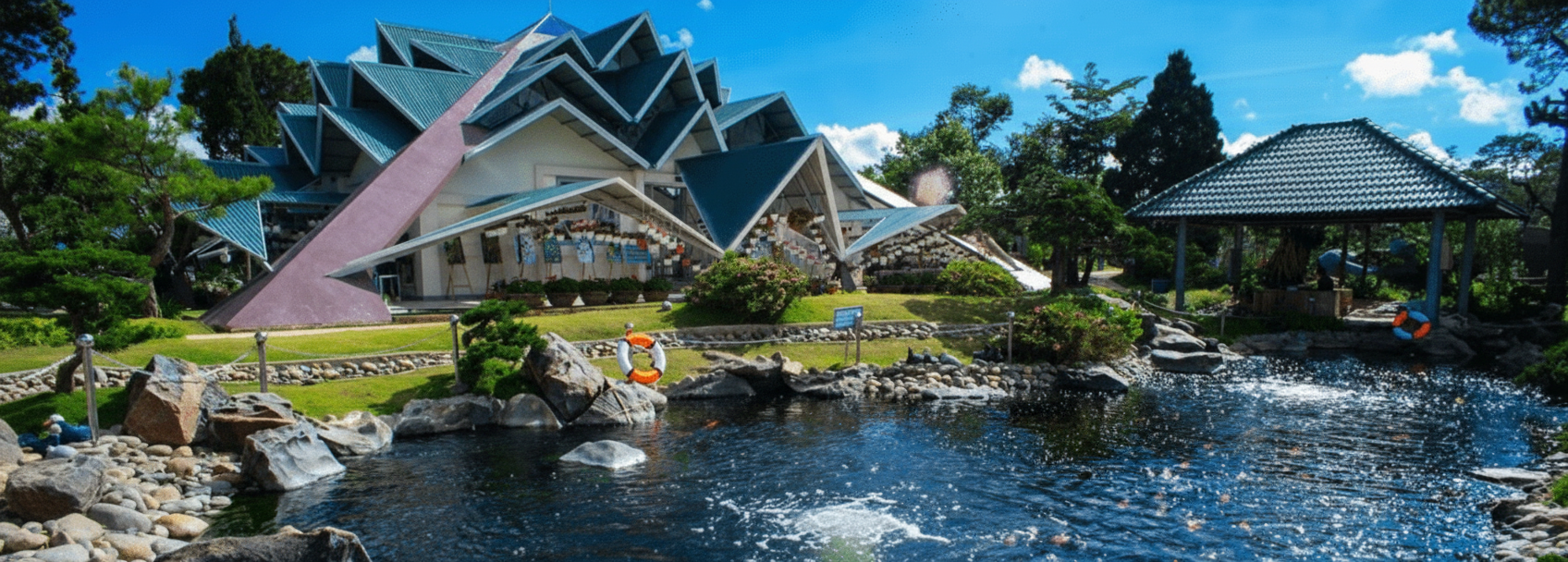 Cổng Quần Long Hội Lá Phong Đà Lạt