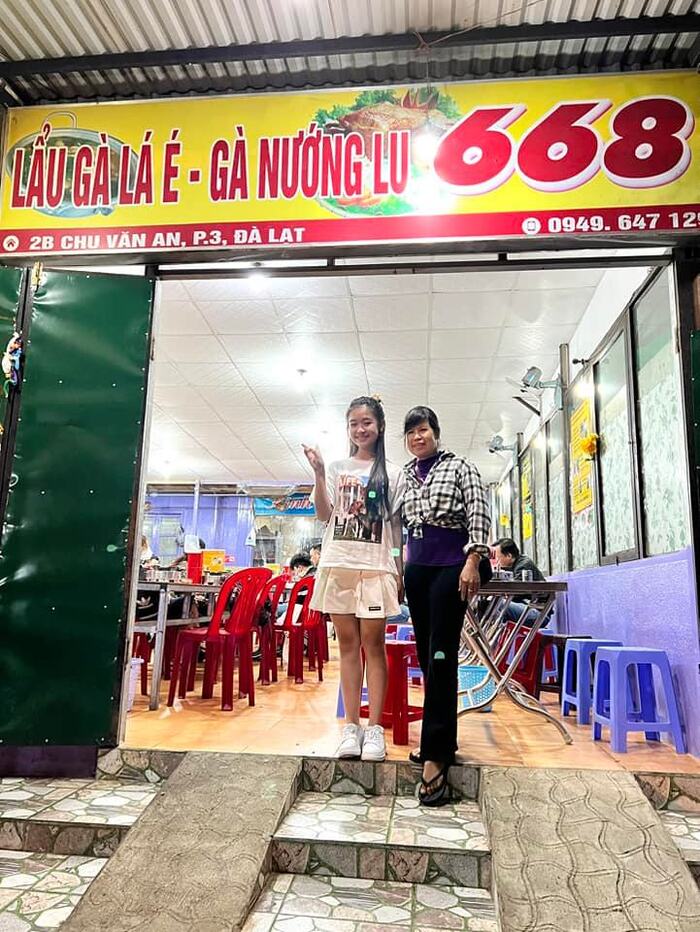 Gà nướng lu Lẩu Gà Lá É 668 Chu Văn An Gà nướng lu Lẩu Gà Lá É 668 Chu Văn An